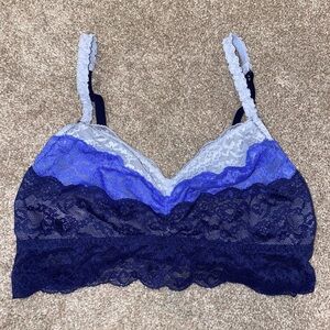 Victoria's Secret PINK Blue Tri Color Floral Lace Bralette Size M